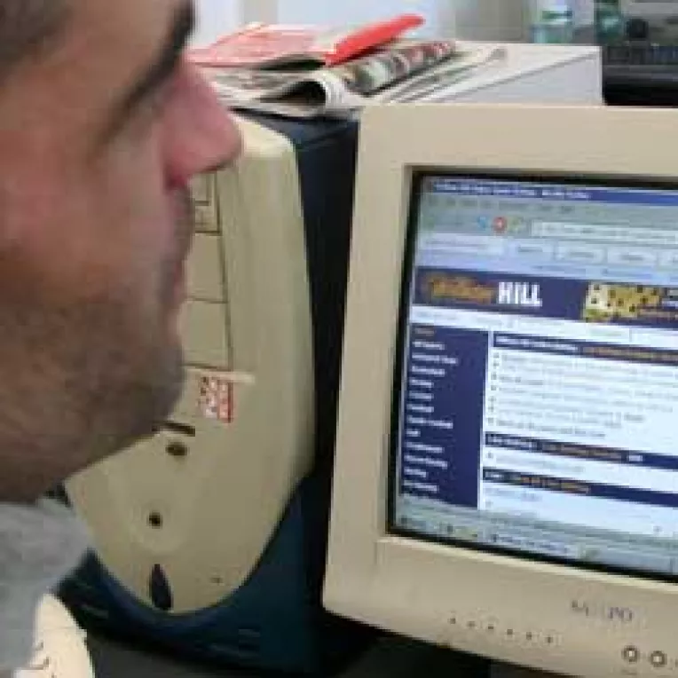 Finantele interzic jocurile de noroc online