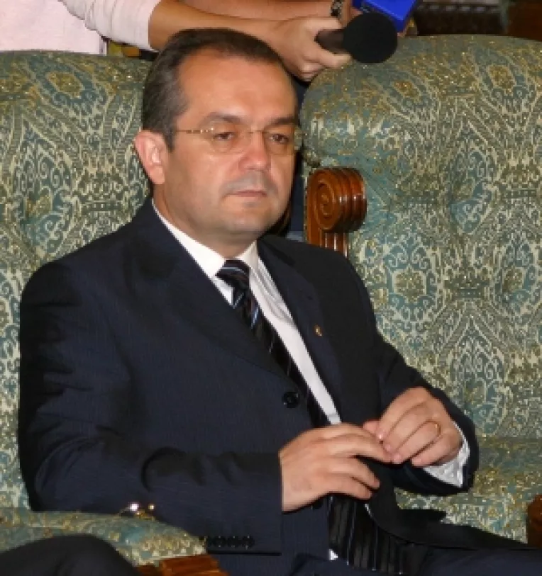 PD depune in Parlament un nou proiect de lege privind votul uninominal